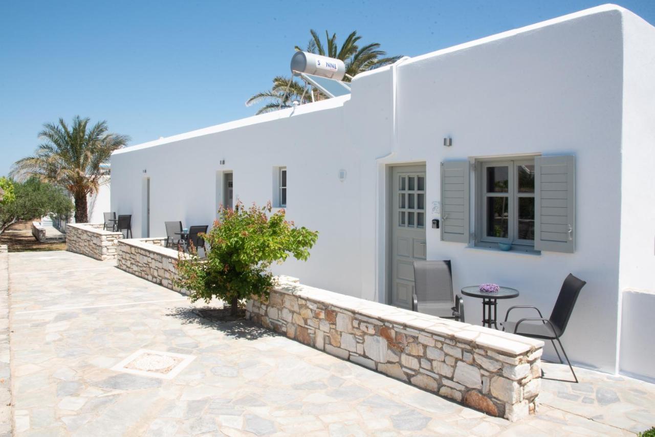 Navi B2 Brand New 2b/d In Naousa * Parikia (Paros)